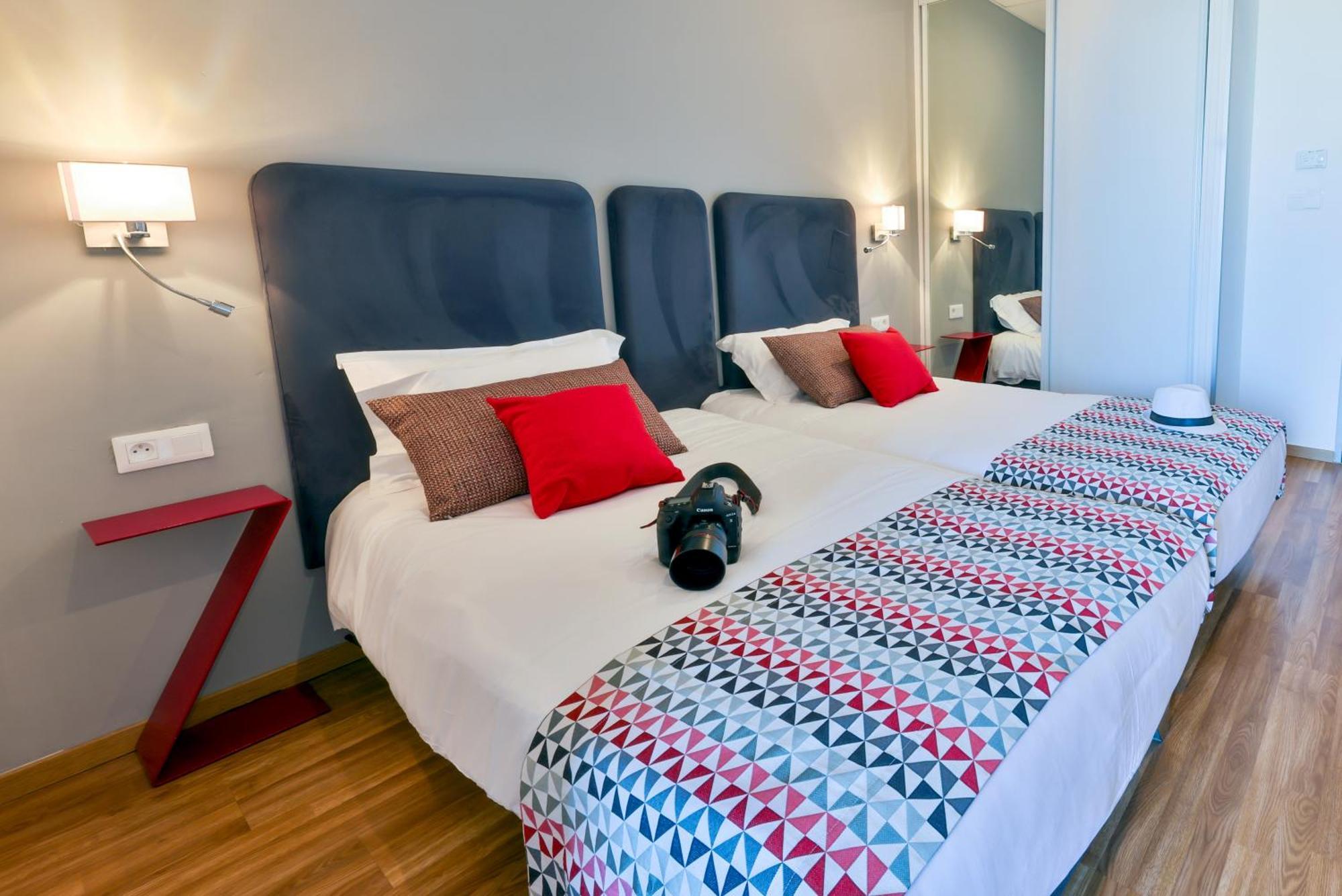 Hotel Mediterranee Calvi  Dış mekan fotoğraf