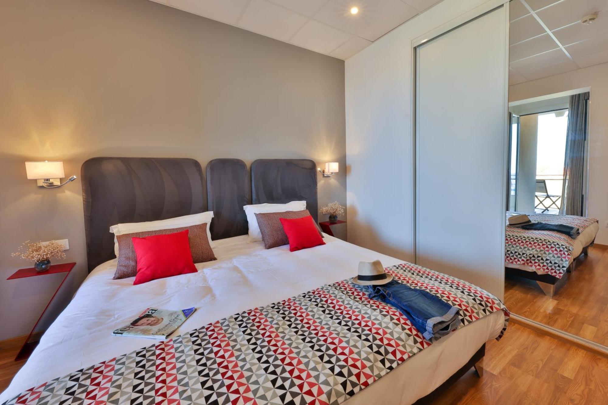 Hotel Mediterranee Calvi  Dış mekan fotoğraf